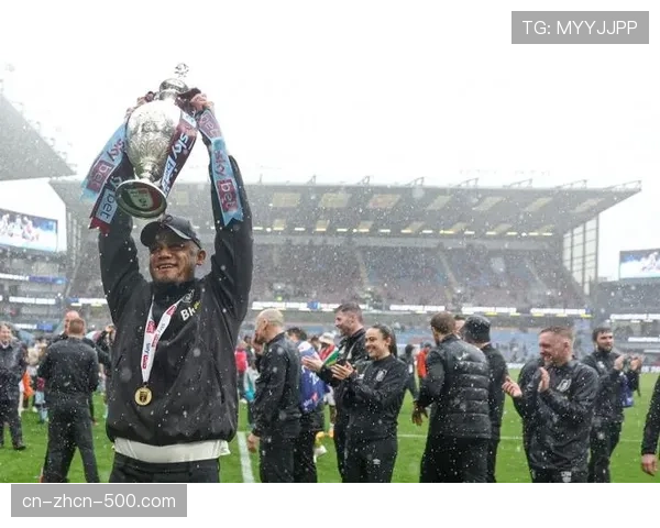 拜仁提前夺冠背后的竞争格局：德甲是否缺乏足够挑战？